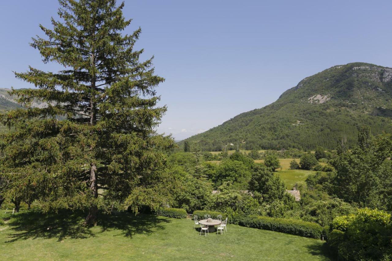 Chateau de Montfroc Bed & Breakfast Exterior foto